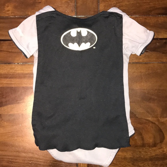 Batman Onesie | 18 Months - Picture 3 of 5